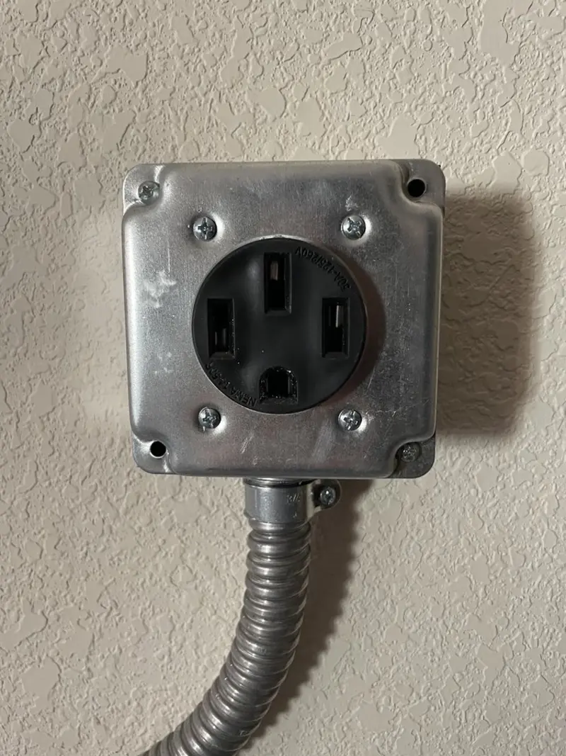 NEMA 14-50 outlet installed for Electrical Panel Upgrade in Sunnyside
